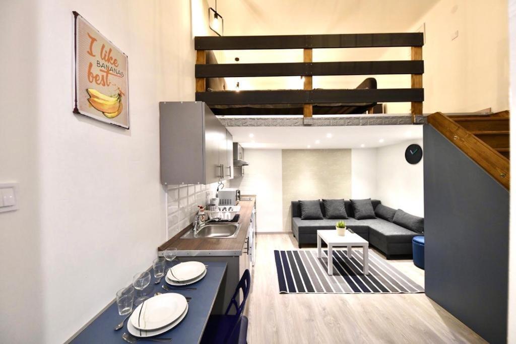 דירות בודפשט Cosy Flat In Kiraly Str, King מראה חיצוני תמונה